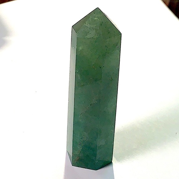 GREEN STRAWBERRY QUARTZ POINT TOWER - Picture 4 of 9
